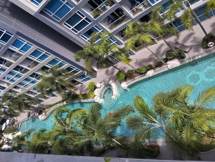2 Bedrooms Near Pattaya Beach 外观 照片