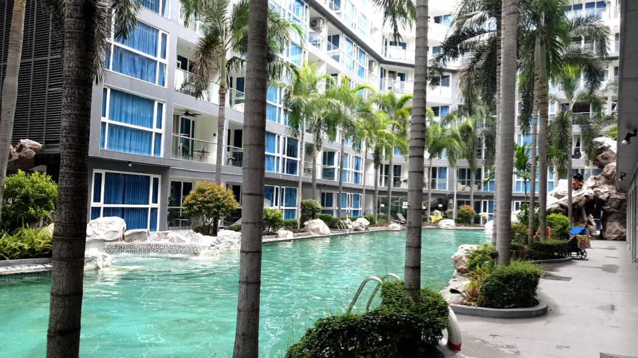 2 Bedrooms Near Pattaya Beach 外观 照片