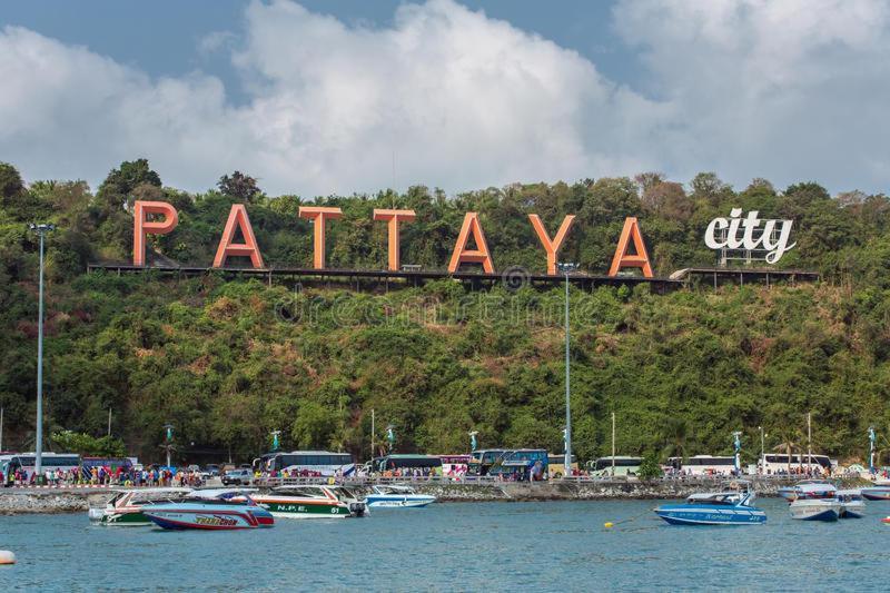 2 Bedrooms Near Pattaya Beach 外观 照片
