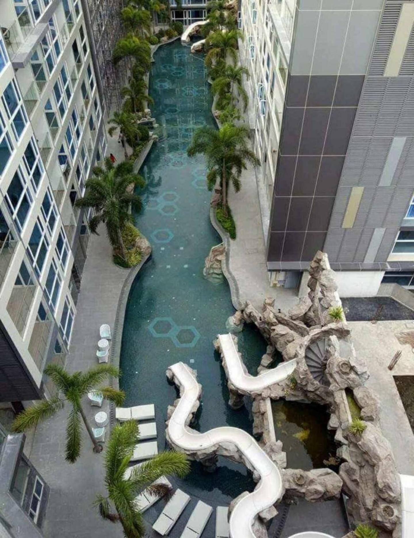 2 Bedrooms Near Pattaya Beach 外观 照片